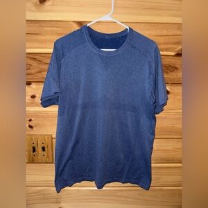 lululemon athletica Men's Heathered Blue Tee